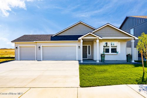 6454 W Frehley Way, Rathdrum, ID, 83858 | Card Image
