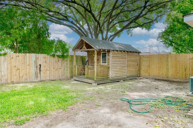 Note the new fence! | Image 38