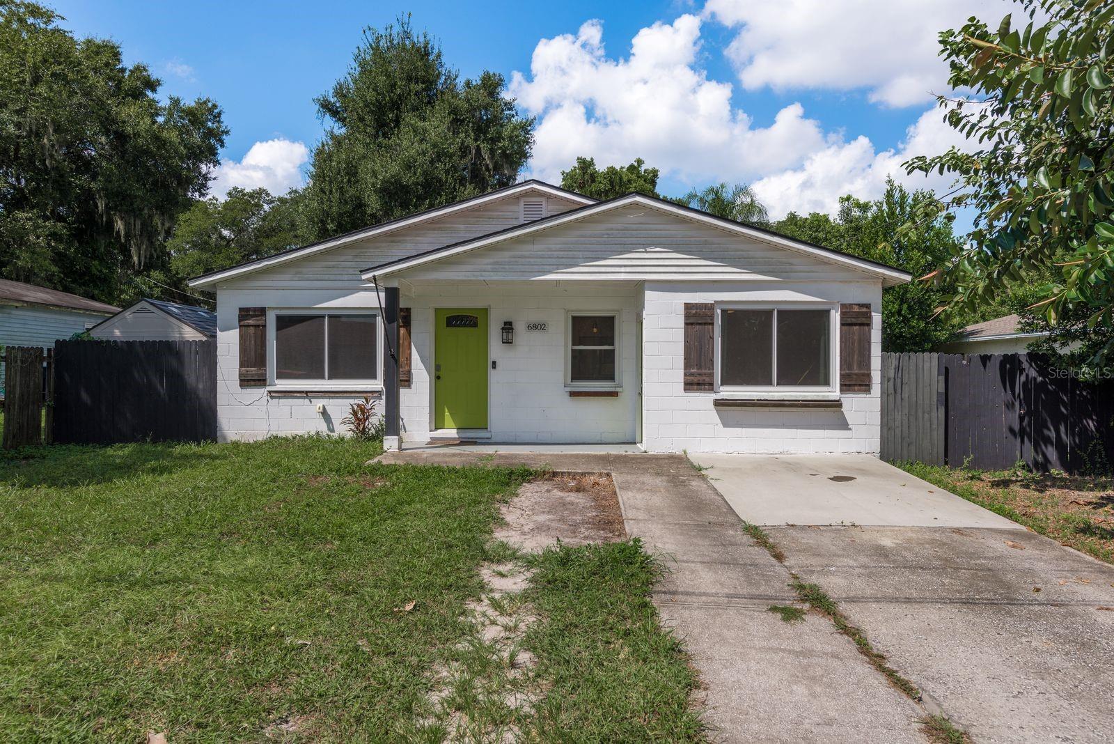 Lyman Ave, Tampa, FL 33610