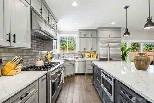 17823 214th Avenue Ct E, Orting, WA, 98360-9698 | Card Image