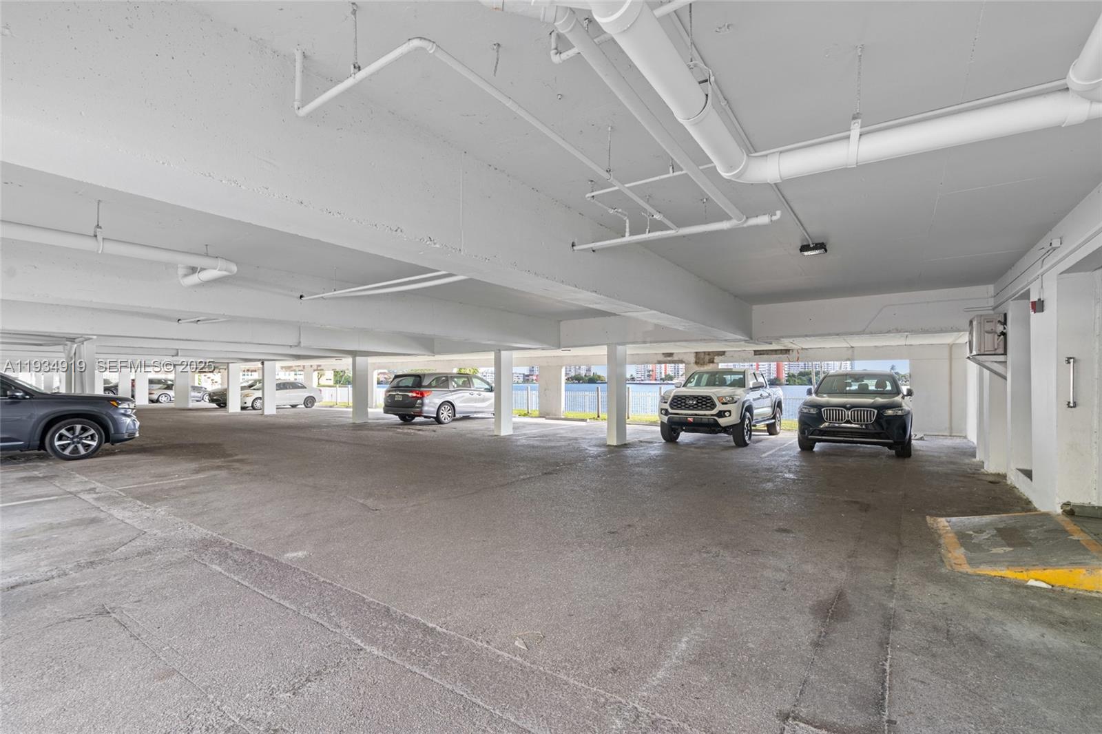Residential in Miami 4