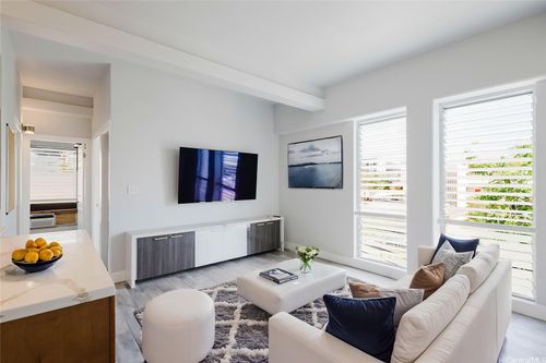 301-1096 S Beretania St, Honolulu, HI, 96814-1428 | Card Image