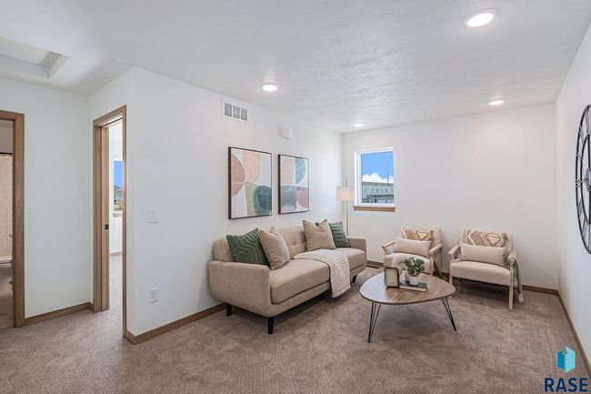 5401 S Teskey Pl, Townhouse with 3 bedrooms, 3 bathrooms and null parking in Sioux Falls SD | Image 10