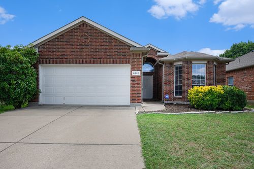 6320 Melanie Dr, Fort Worth, TX, 76131-1255 | Card Image