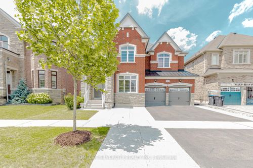 122 Squire Ellis Dr, Brampton, ON, L6P4J4 | Card Image