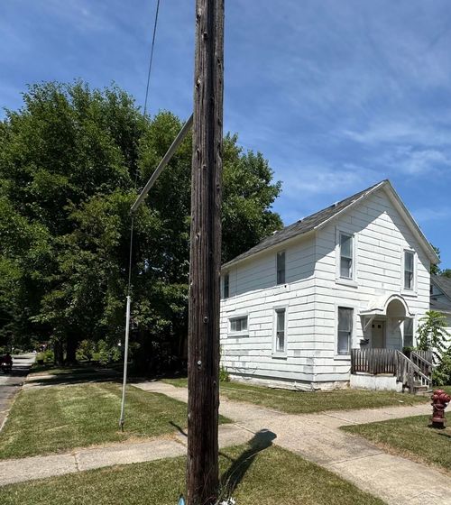 401 N Porter St, Saginaw, MI, 48602-4460 | Card Image