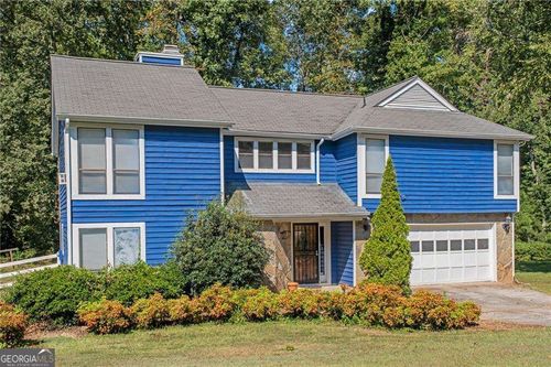 990 Chapman Ln, Stone Mountain, GA, 30088-2550 | Card Image