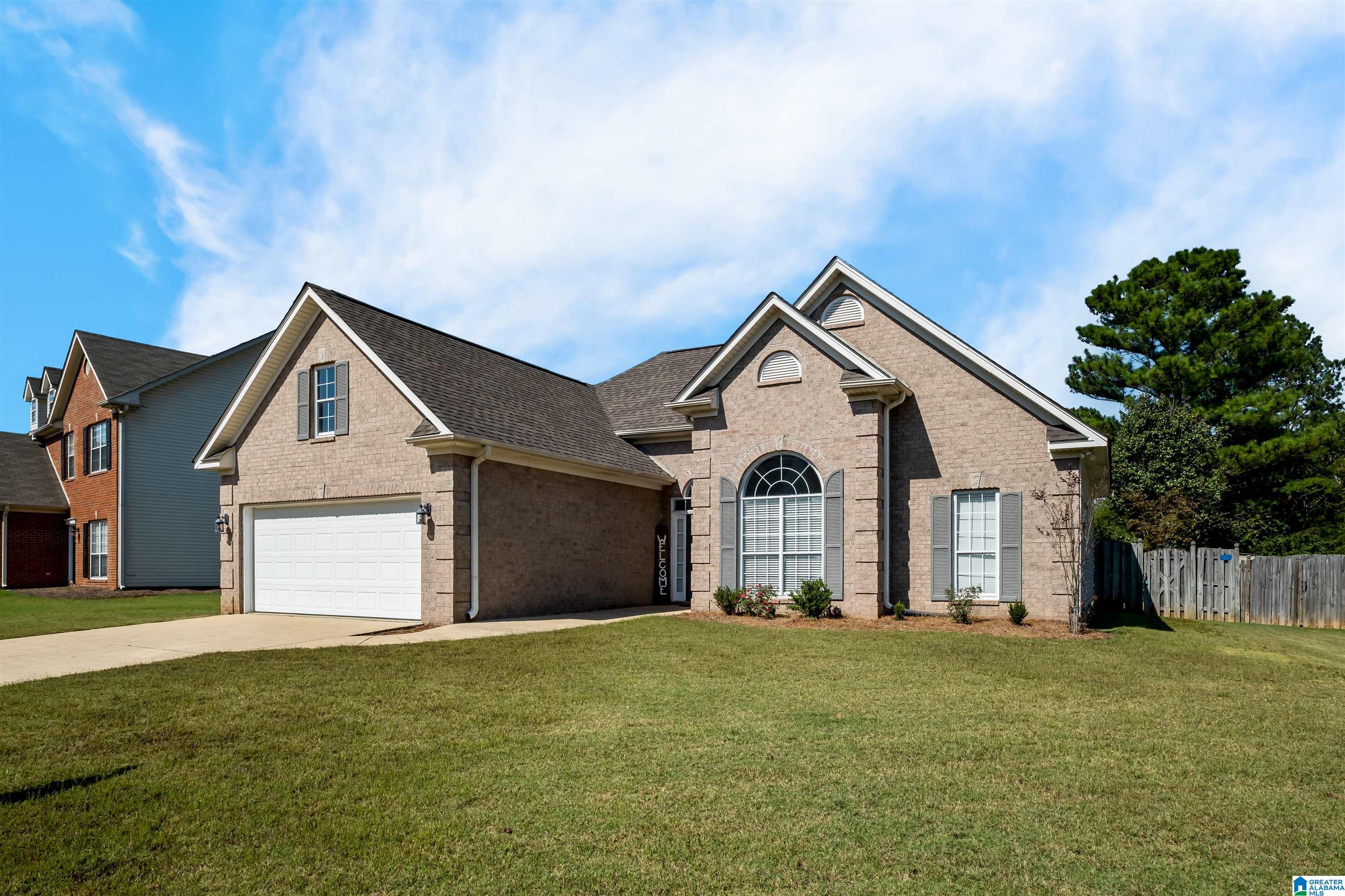 Bentmoor Ln, Helena, AL 35080