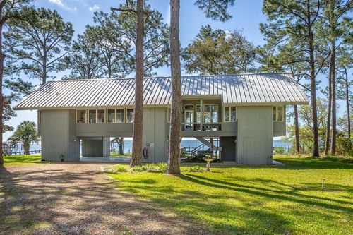 2488 Hwy 98 E, Carrabelle, FL, 32322 | Card Image