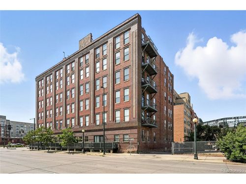 3e-2261 Blake St, Denver, CO, 80205-2044 | Card Image