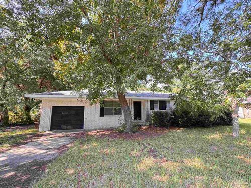 2421 Planetarium Ave, Pensacola, FL, 32507 | Card Image