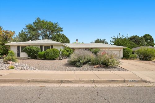 7208 Pickard Ave Ne, Albuquerque, NM, 87110-1412 | Card Image