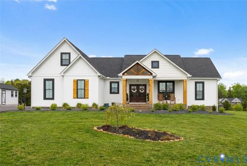 15091 Carriage House Ct, Amelia Court House, VA, 23002-4277 | Card Image