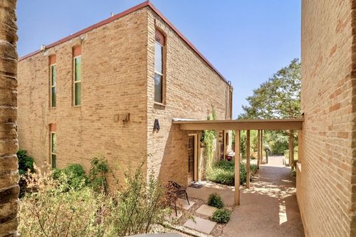 apt-102-3431 N Hills Dr, Austin, TX, 78731-3127 | Card Image
