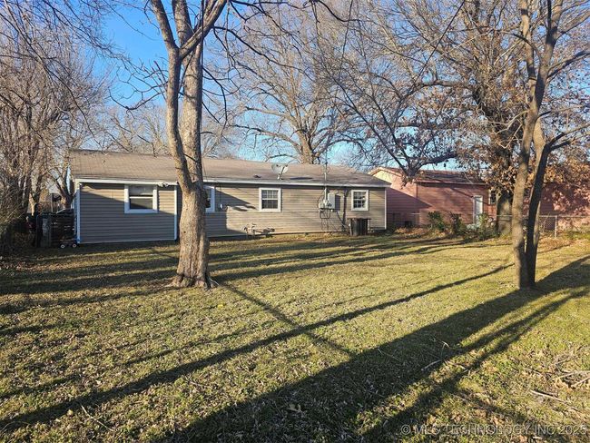 1568 E 52 Nd St N, House other with 3 bedrooms, 1 bathrooms and null parking in Tulsa OK | Image 16