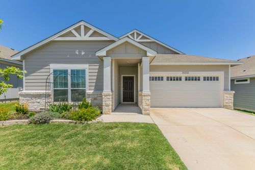 500 Oxford Ln, Troy, TX, 76579-3914 | Card Image