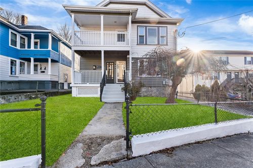 65 Mill St, Woonsocket, RI, 02895-2106 | Card Image