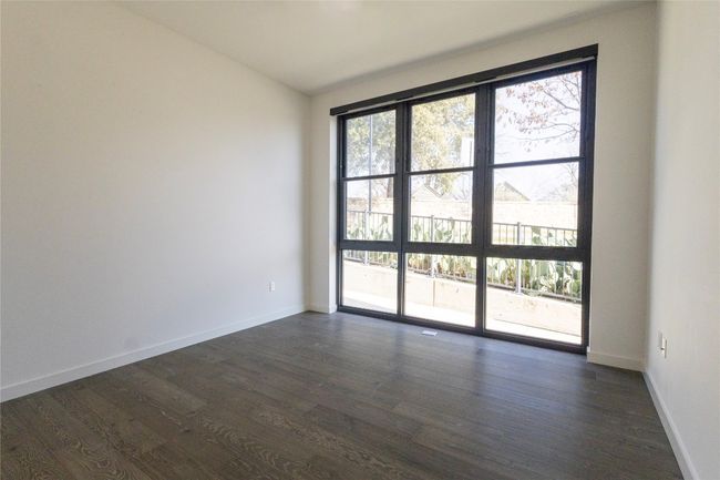 Primary Bedroom | Image 12