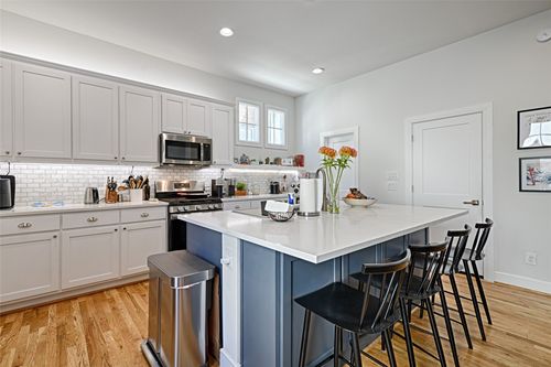 102-5065 Gaston Ave, Dallas, TX, 75214-5246 | Card Image