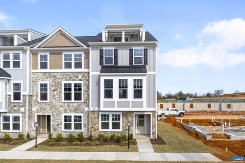 732 Park Ridge Dr, CROZET, VA, 22932-3266 | Card Image