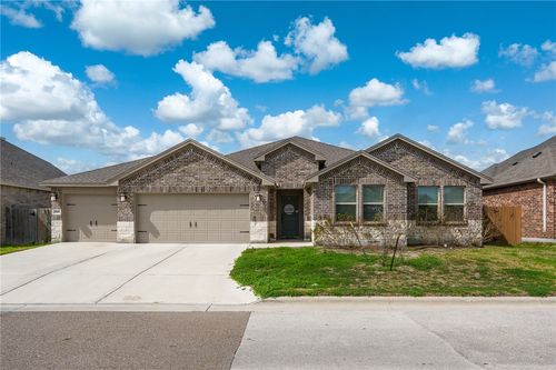 7901 Rancho Vista Blvd W, Corpus Christi, TX, 78414-4300 | Card Image