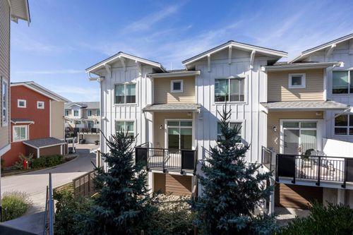 85-16561 17a Ave, Surrey, BC, V3Z1J3 | Card Image