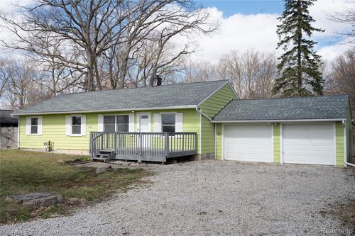 4111 Merritt Rd, Ypsilanti, MI, 48197-9315 | Card Image