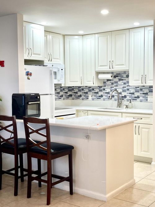 111-111 Kent G, West Palm Beach, FL, 33417-1714 | Card Image