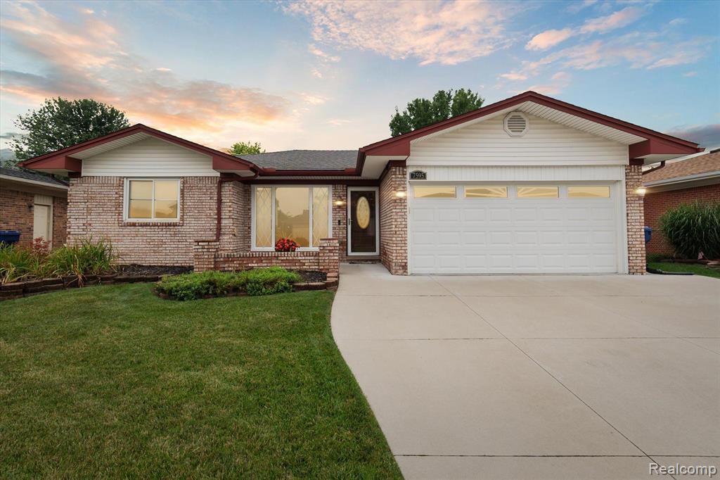 Wheaton Dr, Canton, MI 48187 #1