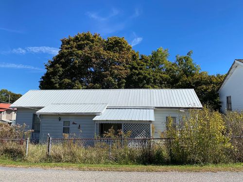 758 Jewell Main Rd, Jewell Ridge, VA, 24622 | Card Image