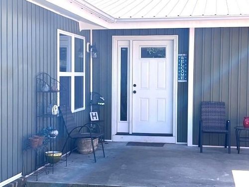 301 Stone Ave, Mountain View, AR, 72560-8467 | Card Image