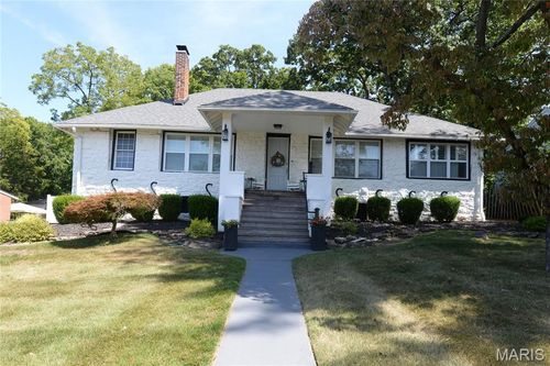 354 Frieda Ave, Saint Louis, MO, 63122-5424 | Card Image