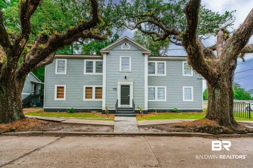 1300 Illinois St, Mobile, AL, 36604-1813 | Card Image