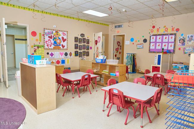 Classroom 1 | Image 29