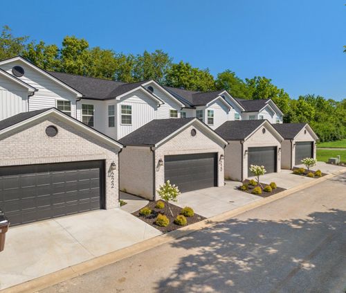 240 Sugartree Ln, Versailles, KY, 40383-6000 | Card Image