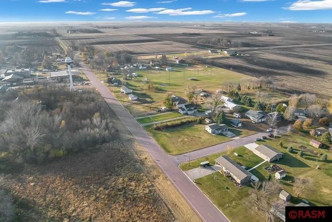 405 Sparks Dr, House other with 3 bedrooms, 2 bathrooms and null parking in Granada MN | Image 48