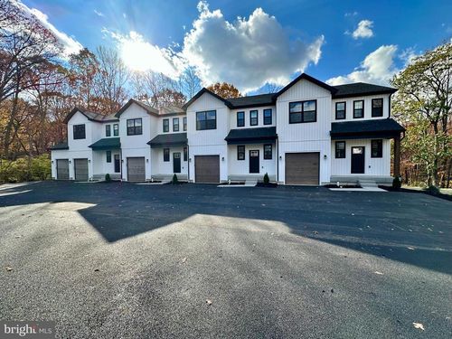 1024 Trinity Road, YORK, PA, 17408 | Card Image