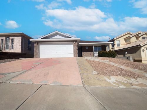 4709 Wildfire Rd, Albuquerque, NM, 87114-5351 | Card Image