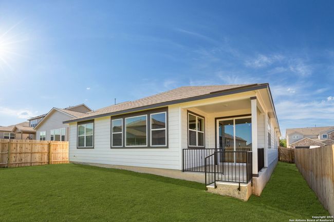 7317 Walkers Loop, House other with 4 bedrooms, 3 bathrooms and null parking in Live Oak TX | Image 26