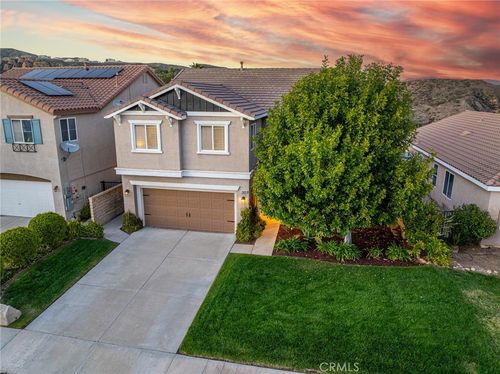 28201 Springvale Ln, Castaic, CA, 91384-3815 | Card Image