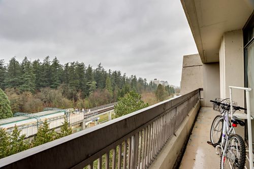 904-5932 Patterson Ave, Burnaby, BC, V5H4B4 | Card Image