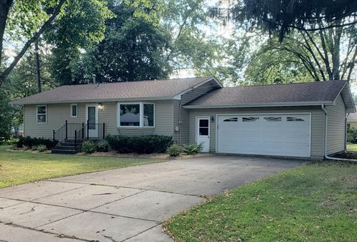 315 3rd St Ne, Pine City, MN, 55063-1211 | Card Image