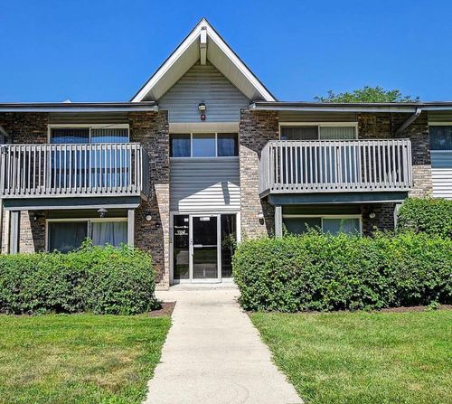 206-16W543 Mockingbird Ln, Willowbrook, IL, 60527-6659 | Card Image