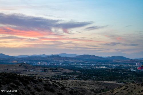 607 Rose Peak Ct, Reno, NV, 89511-5394 | Card Image