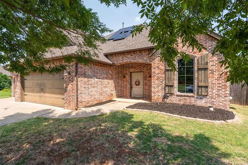1411 Coneflower Road, Edmond, OK, 73013 | Card Image