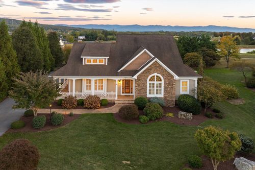 121 Claremont Ave, ROCKINGHAM, VA, 22801-2335 | Card Image