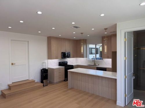 16036 Acre St, North Hills, CA, 91343-4822 | Card Image