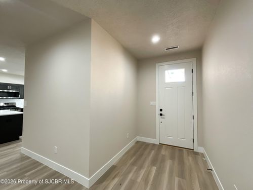 5760 Chance Ln, Farmington, NM, 87402-5148 | Card Image