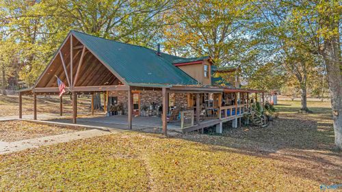 330 La Rue Finis, Leesburg, AL, 35983-3903 | Card Image