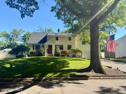 19 Maplewood Dr, Middletown, NJ, 07748-1546 | Card Image